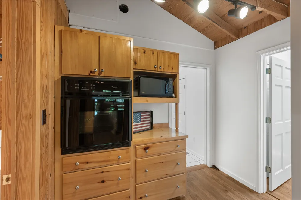 477 Lance Road Cashiers, NC 28717