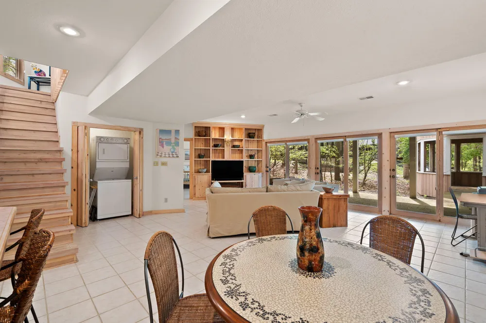 30 Briarwood Trail New Buffalo Township, MI 49117