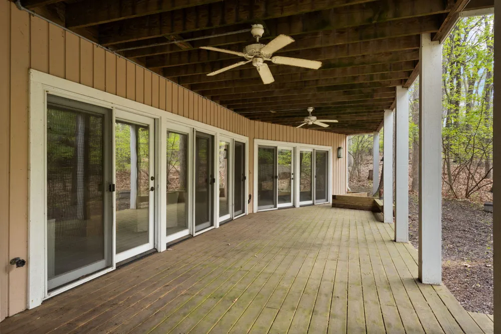 30 Briarwood Trail New Buffalo Township, MI 49117