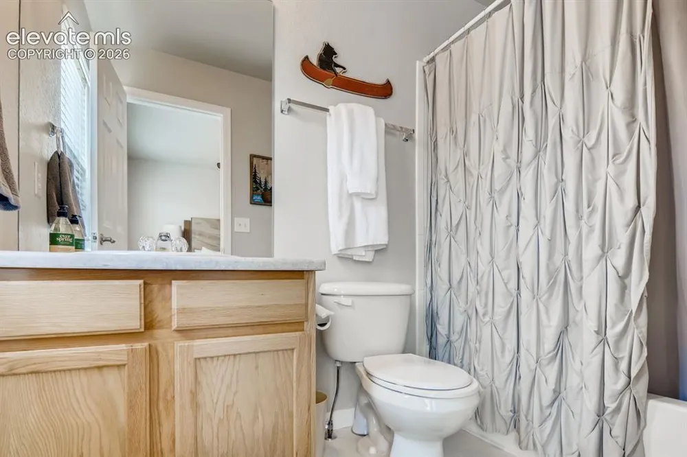 846 Victoria Ridge Point Colorado Springs, CO 80903