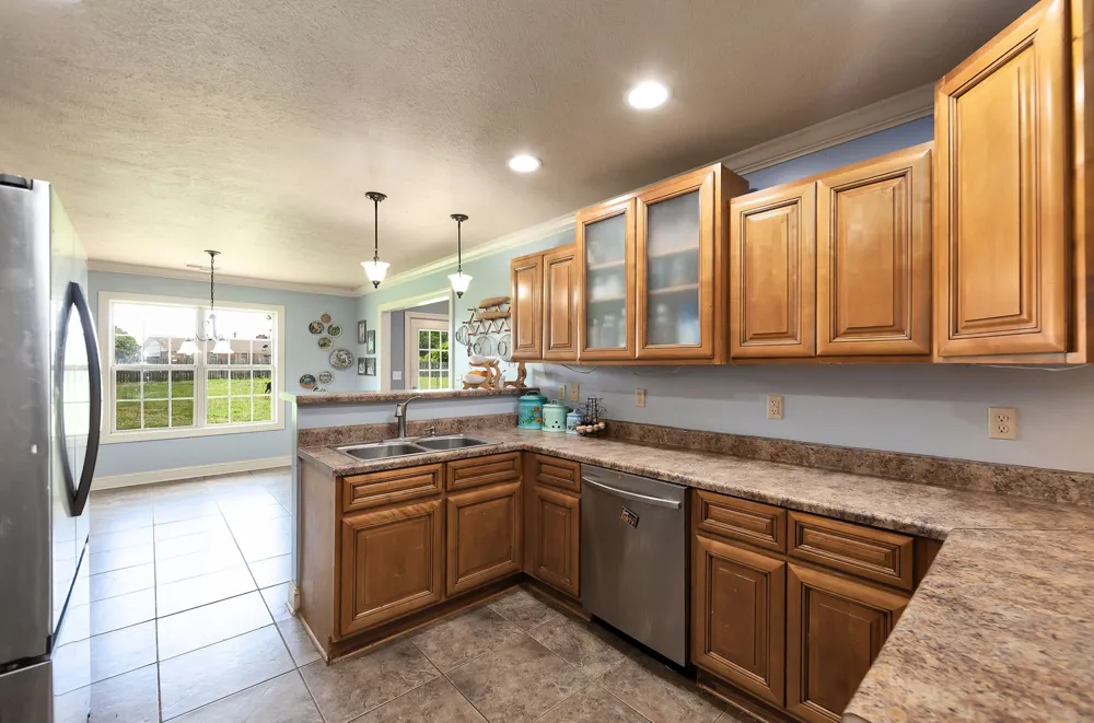 100 Mary Kate Ln Henderson, TN 38340