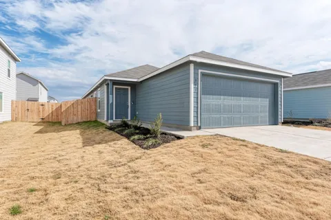 313 Marty Allen Loop