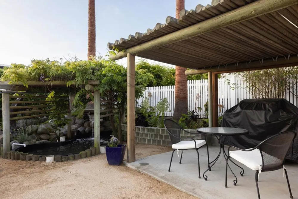 888 Del Monte Boulevard Pacific Grove, CA 93950