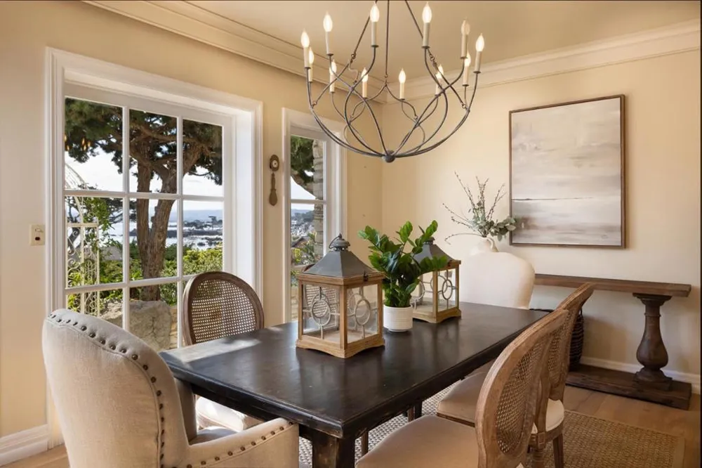888 Del Monte Boulevard Pacific Grove, CA 93950