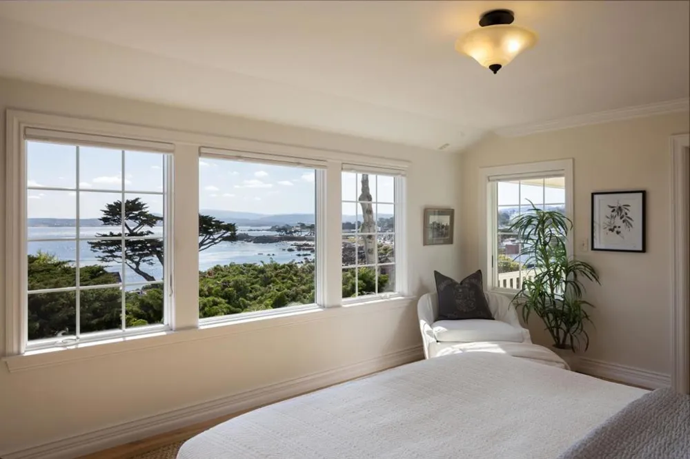 888 Del Monte Boulevard Pacific Grove, CA 93950
