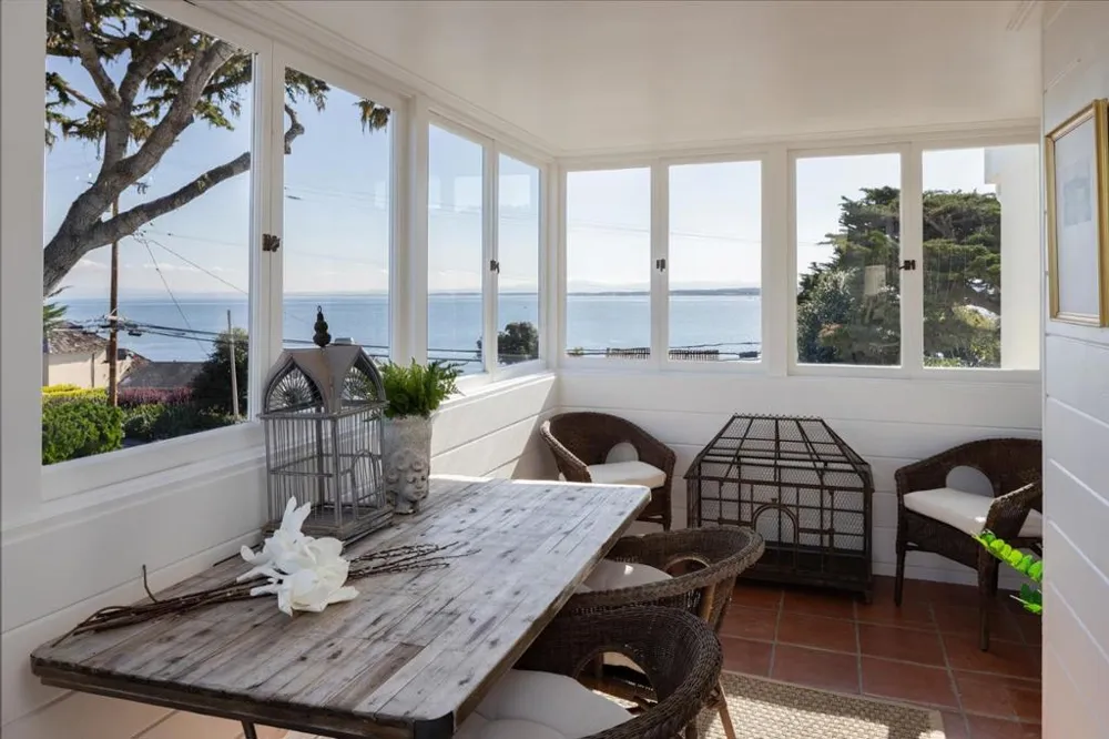 888 Del Monte Boulevard Pacific Grove, CA 93950