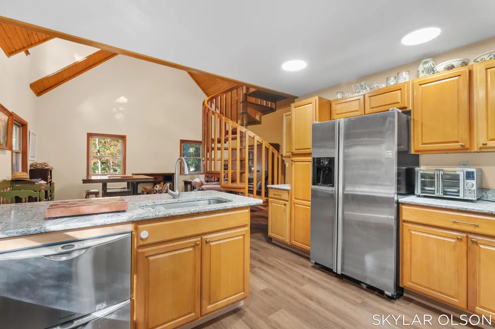 10711 Tuttle Road Free Soil, MI 49411