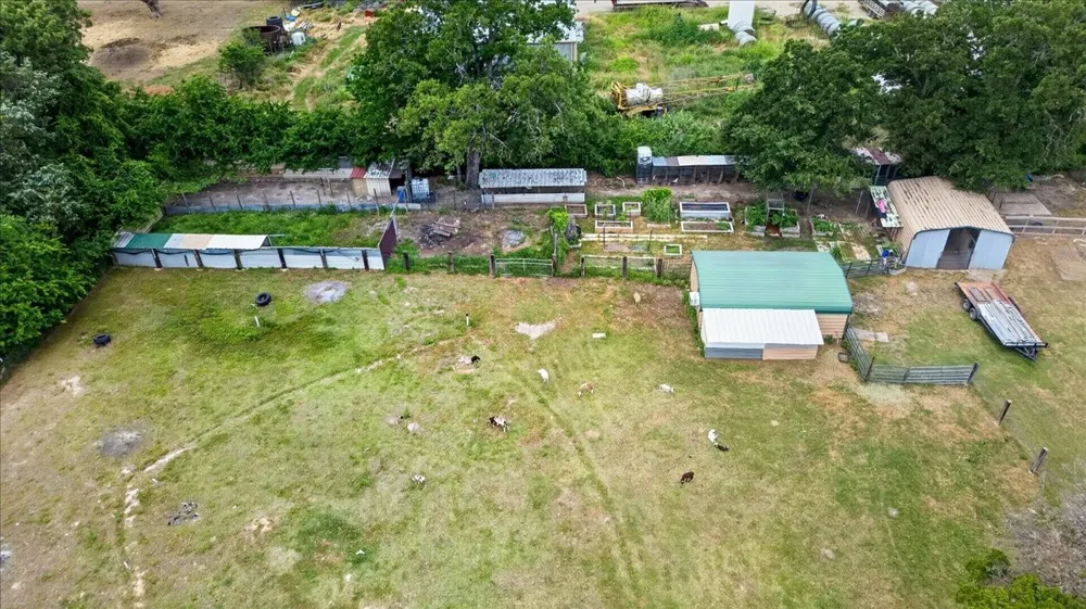 16001 County Road 4052 Kemp, TX 75143