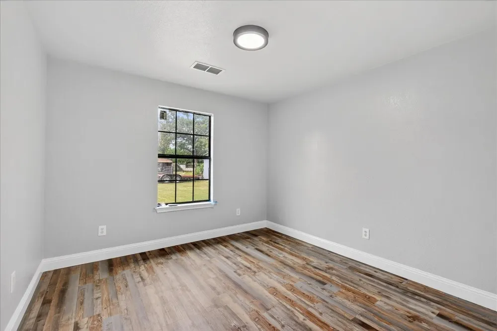 16001 County Road 4052 Kemp, TX 75143