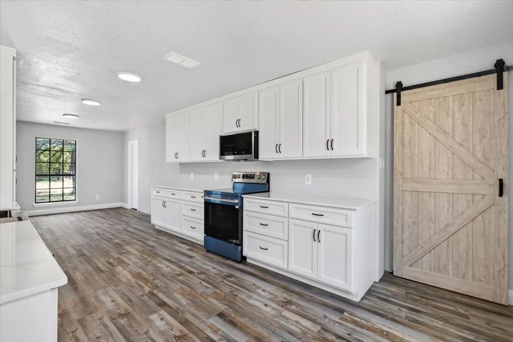 16001 County Road 4052 Kemp, TX 75143