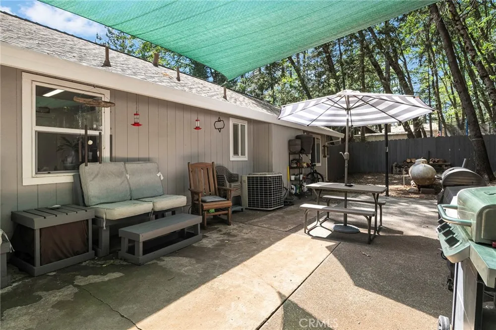 6122 Dana Circle Magalia, CA 95954