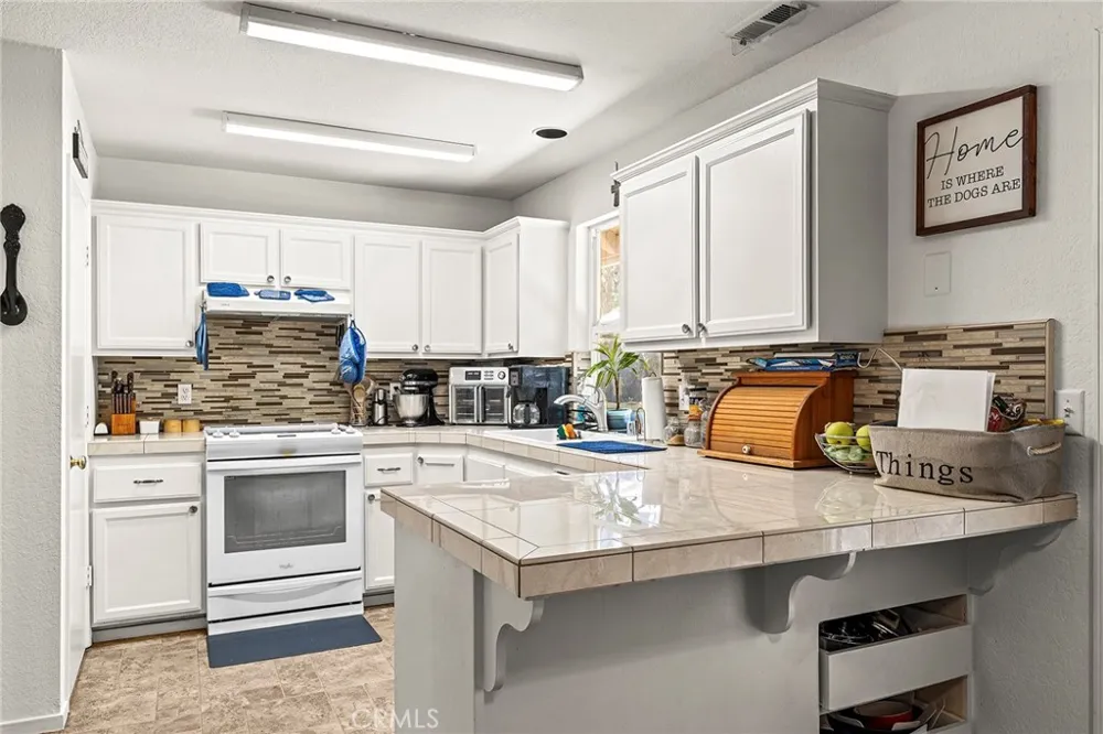 6122 Dana Circle Magalia, CA 95954