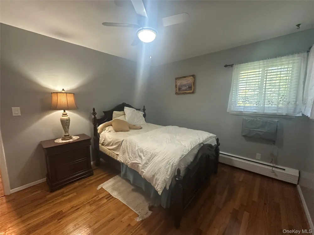 776 Bunker Road North Woodmere, NY 11581