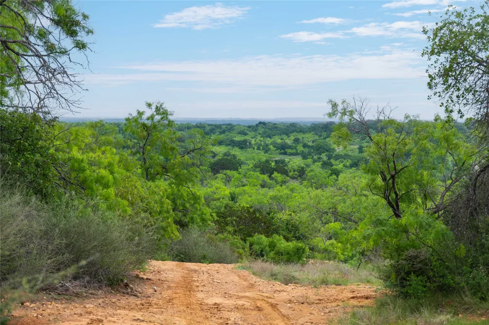 182 County Road 430 Road Mullin, TX 76864