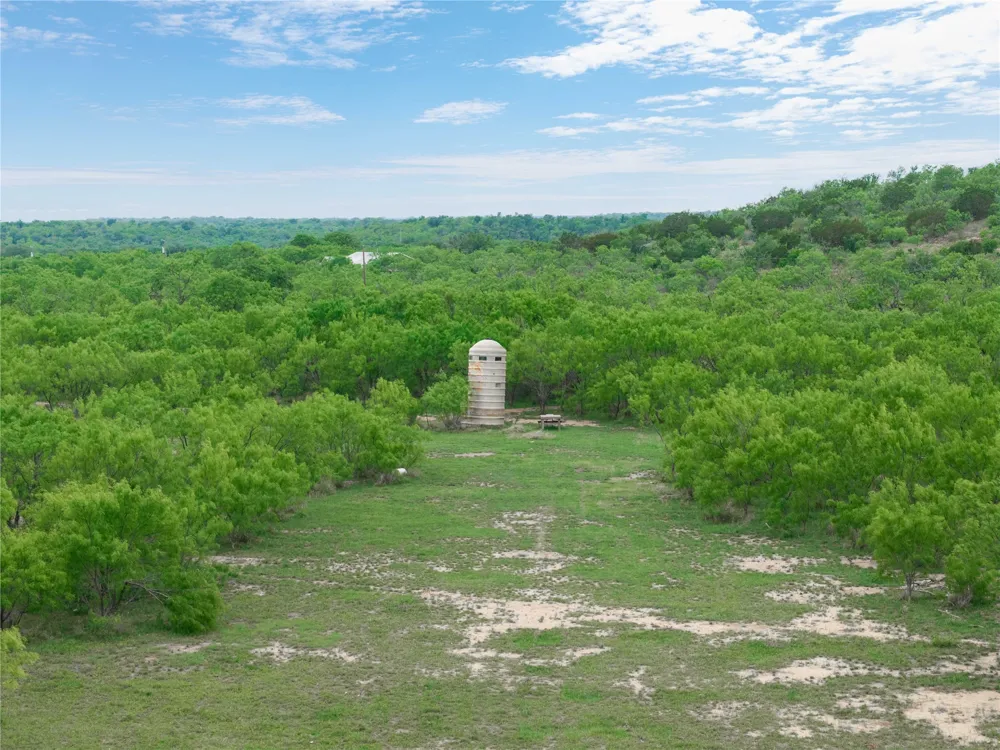 182 County Road 430 Road Mullin, TX 76864
