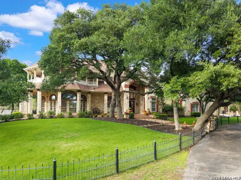8040 Rolling Acres Trail