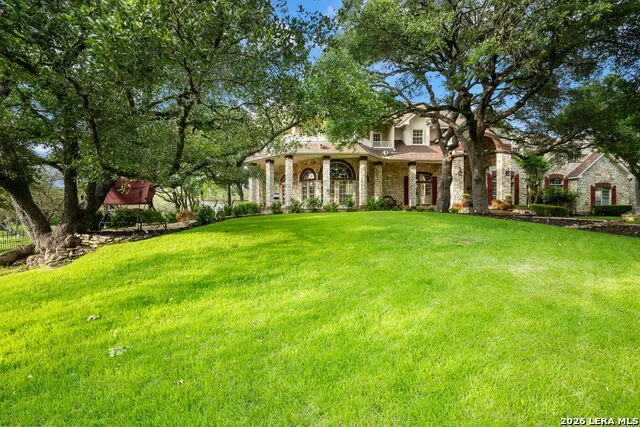 8040 Rolling Acres Trail Fair Oaks Ranch, TX 78015