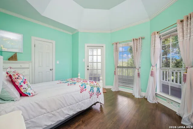 8040 Rolling Acres Trail Fair Oaks Ranch, TX 78015