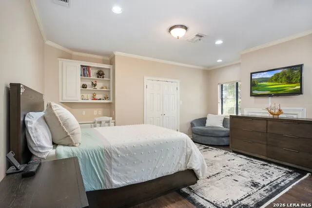 8040 Rolling Acres Trail Fair Oaks Ranch, TX 78015