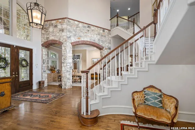 8040 Rolling Acres Trail Fair Oaks Ranch, TX 78015