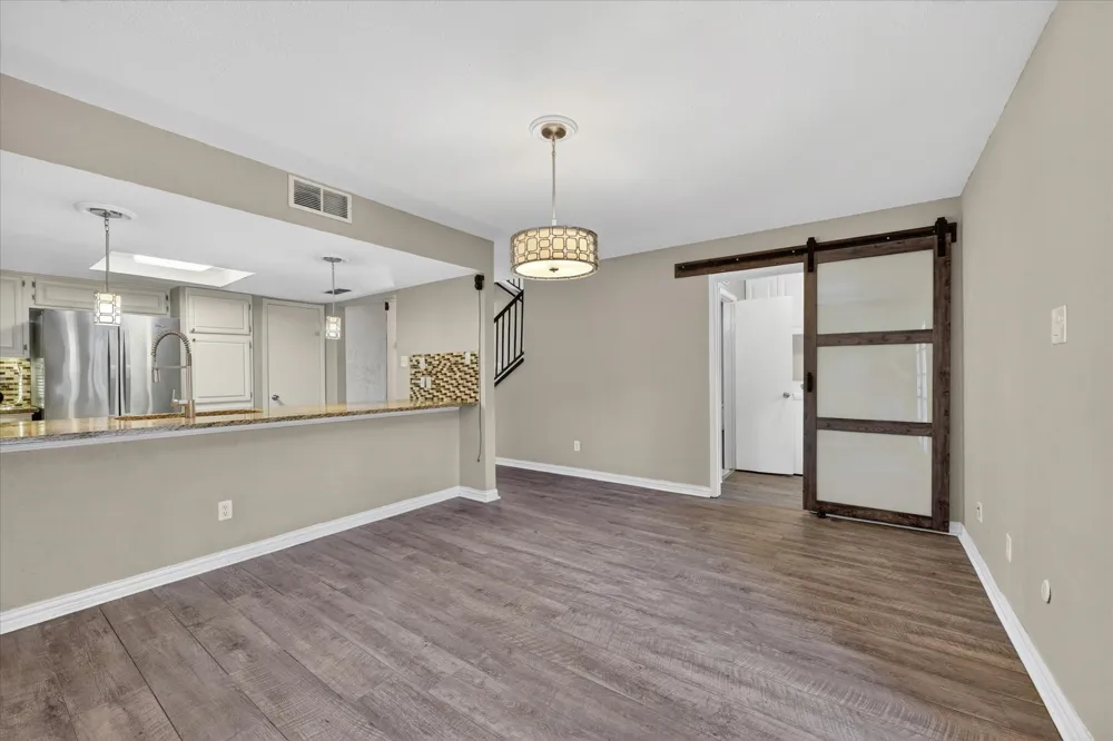 3006 Wayside Drive Bedford, TX 76021