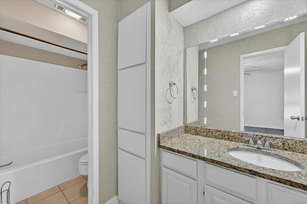 3006 Wayside Drive Bedford, TX 76021
