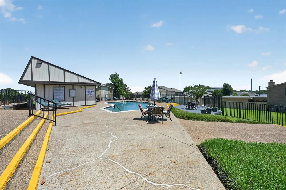 3006 Wayside Drive Bedford, TX 76021