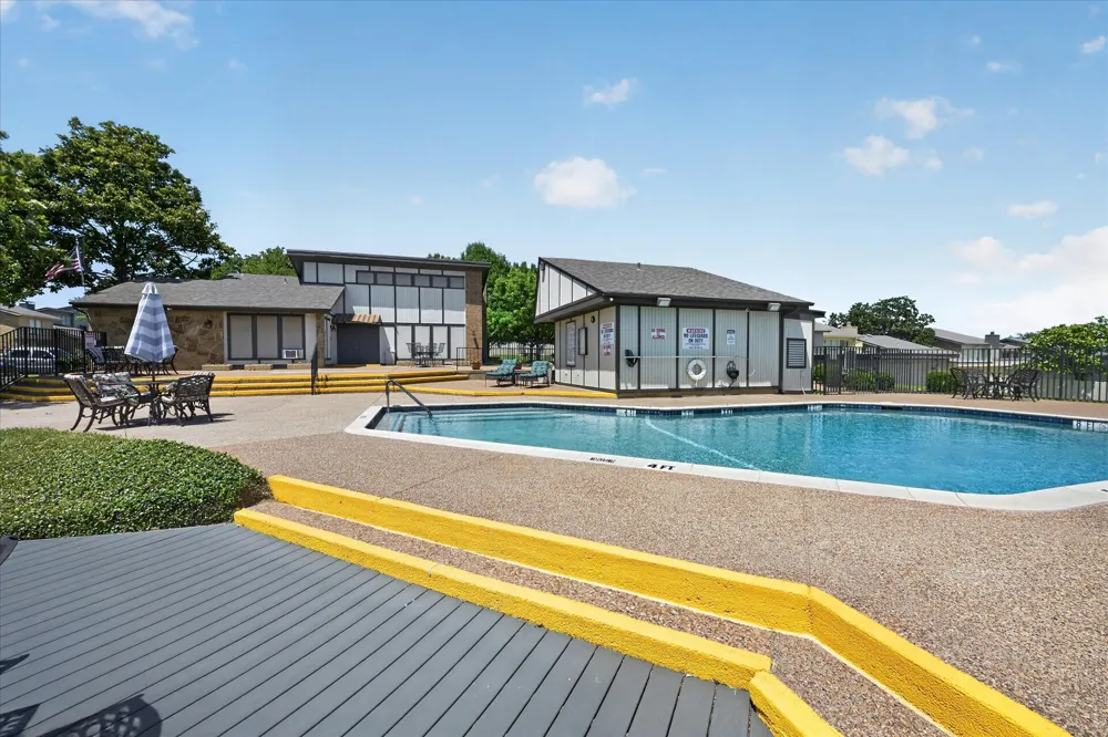 3006 Wayside Drive Bedford, TX 76021