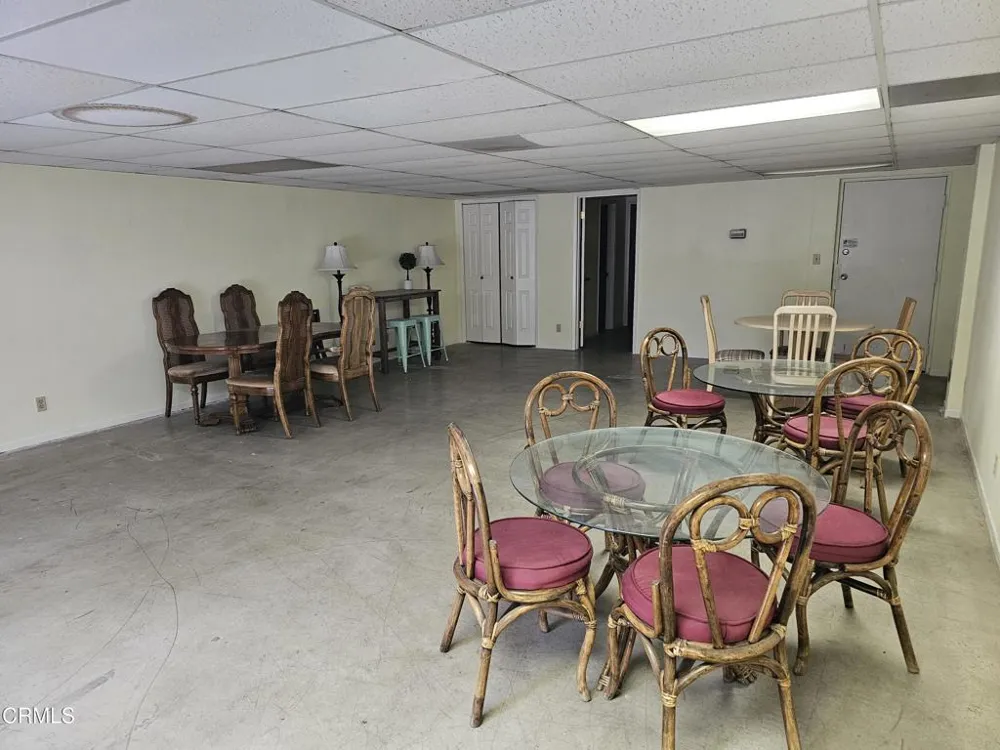 12330 Magnolia Boulevard #106 Valley Village, CA 91607