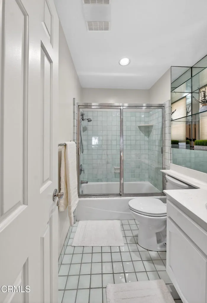 12330 Magnolia Boulevard #106 Valley Village, CA 91607