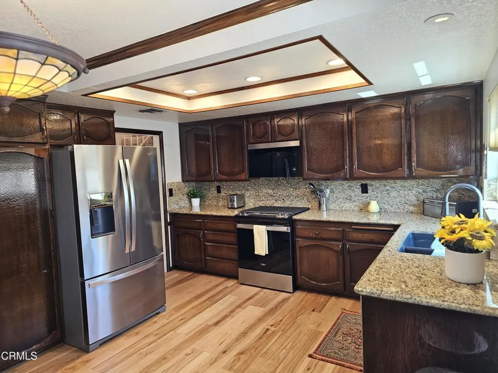 12330 Magnolia Boulevard #106 Valley Village, CA 91607