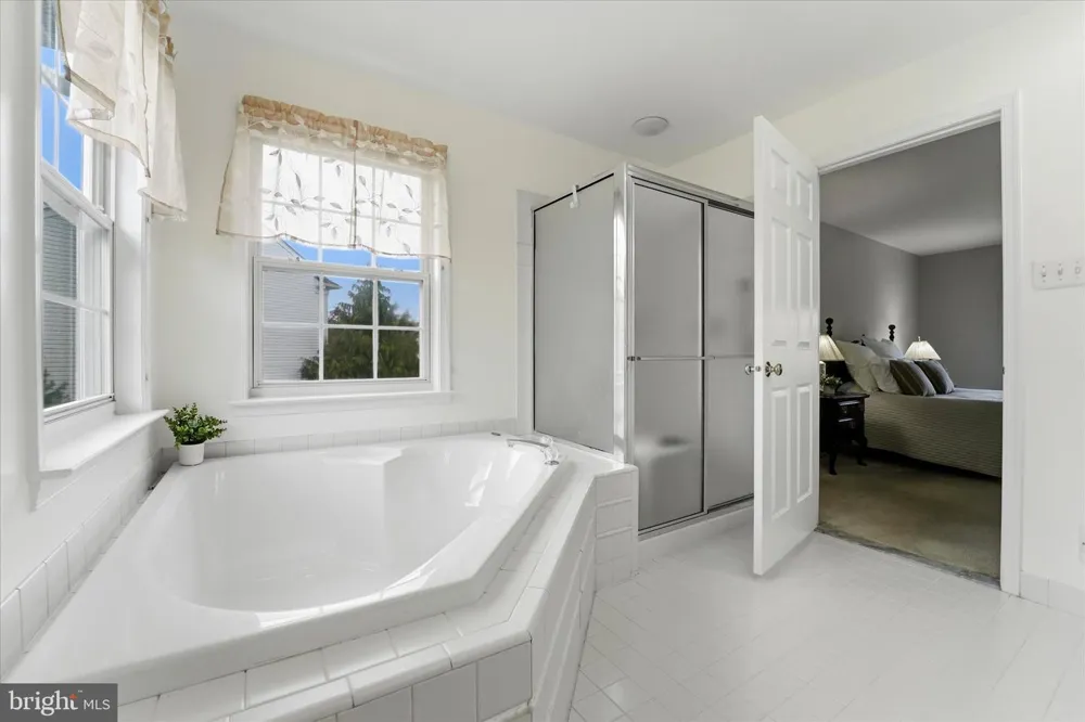 713 IRIS LANE Media, PA 19063