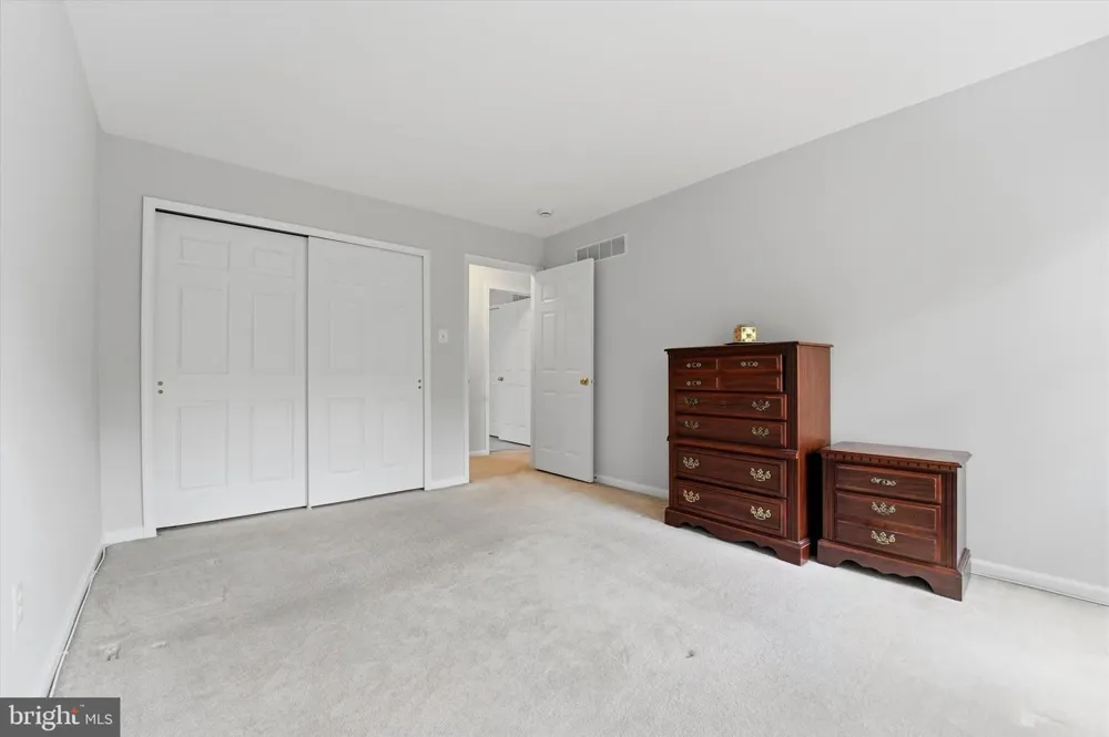 713 IRIS LANE Media, PA 19063