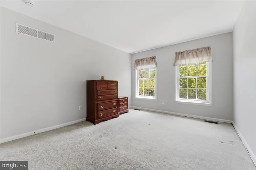 713 IRIS LANE Media, PA 19063