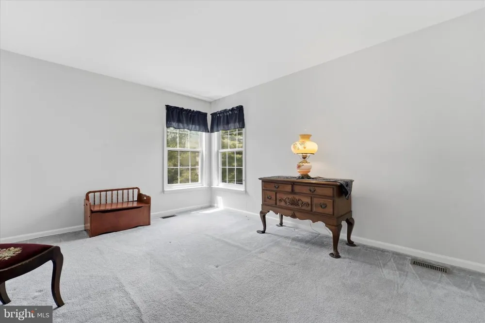 713 IRIS LANE Media, PA 19063