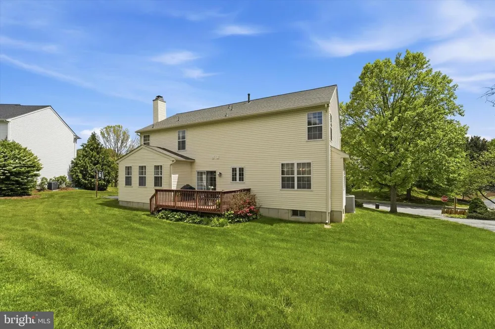 713 IRIS LANE Media, PA 19063
