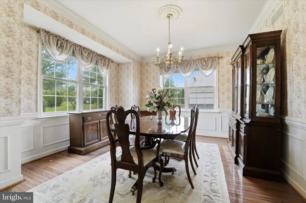 713 IRIS LANE Media, PA 19063