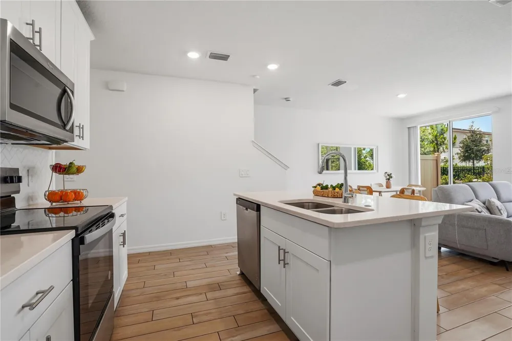 16368 HAPPY EAGLE DRIVE Clermont, FL 34714