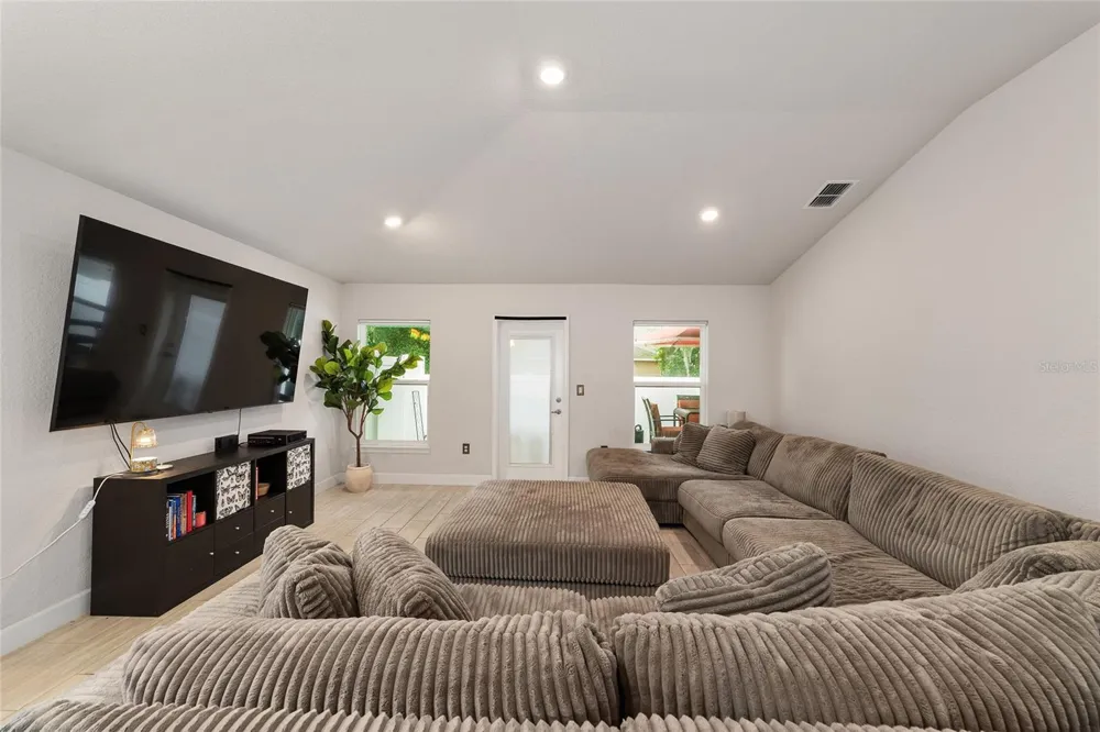 4585 SE 25TH LOOP ocala, FL 34480