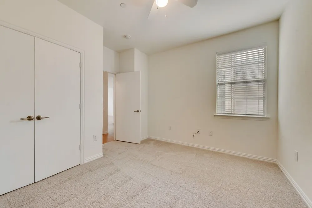 233 Heritage Hill Drive Lewisville, TX 75067