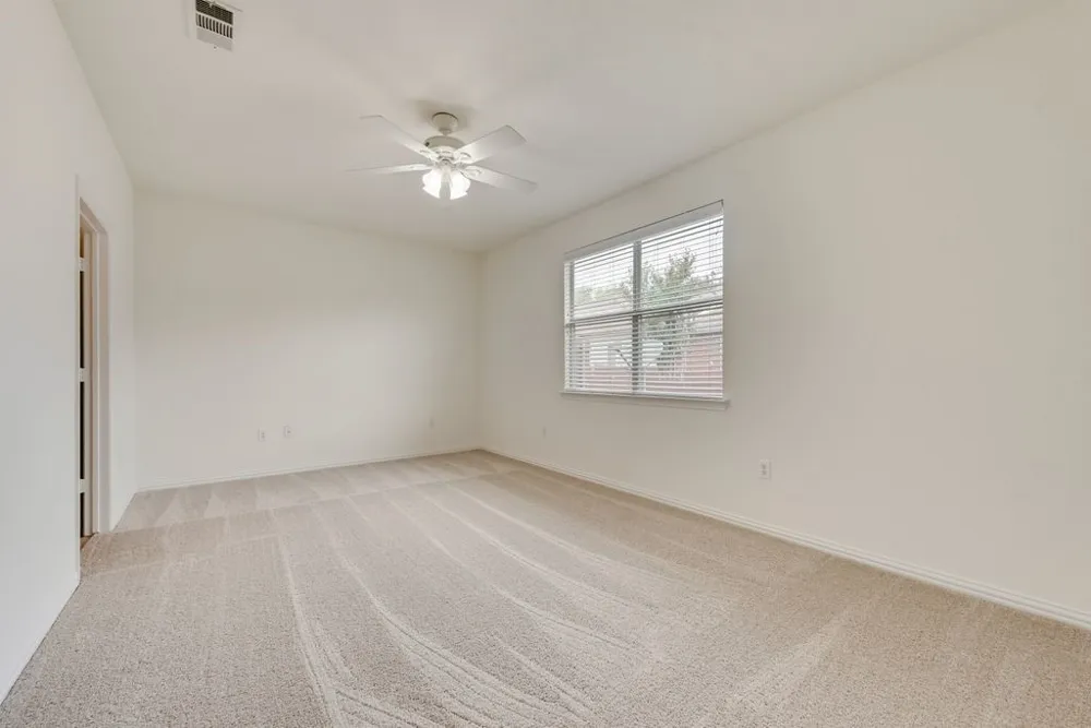 233 Heritage Hill Drive Lewisville, TX 75067
