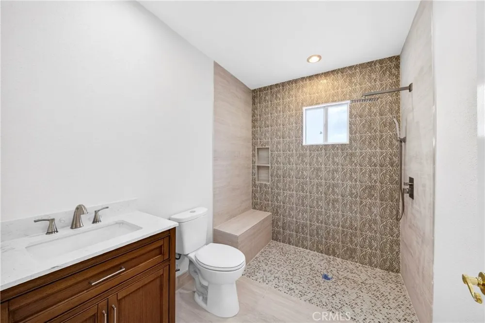 2033 W 231st Torrance, CA 90501