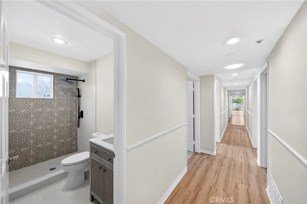 2033 W 231st Torrance, CA 90501