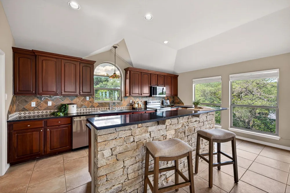 1130 Canyon Springs Drive Canyon Lake, TX 78133