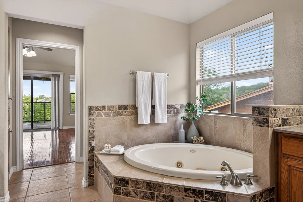 1130 Canyon Springs Drive Canyon Lake, TX 78133