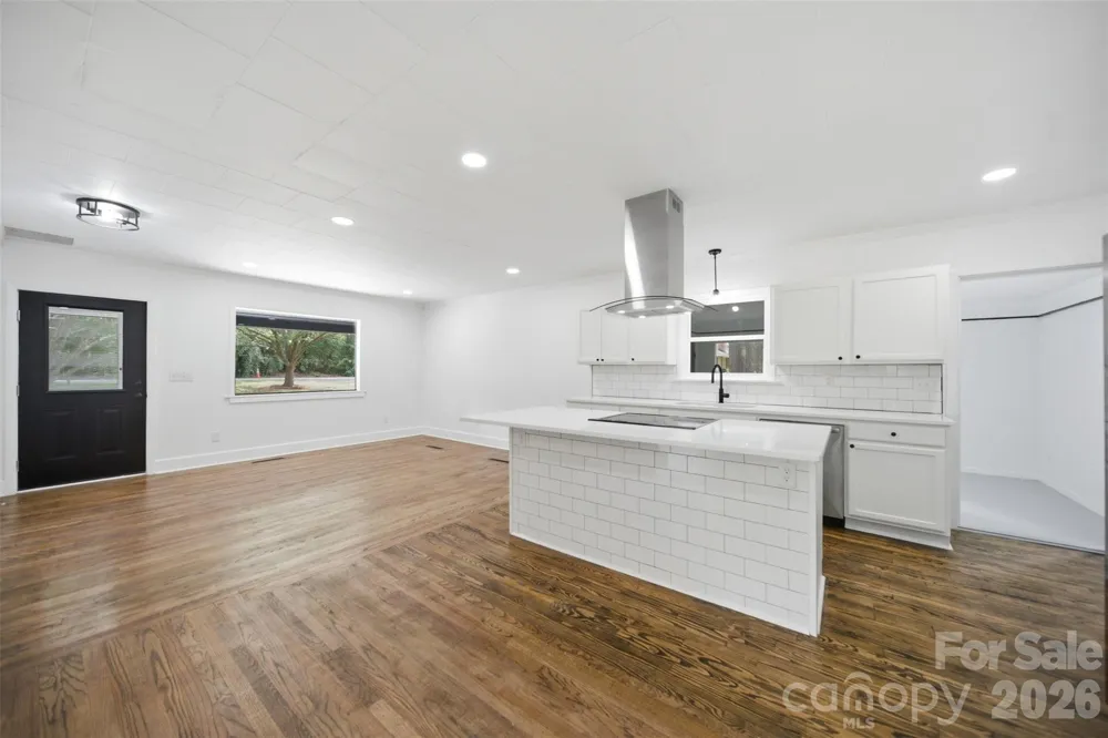 907 Amelia Street Newberry, SC 29108