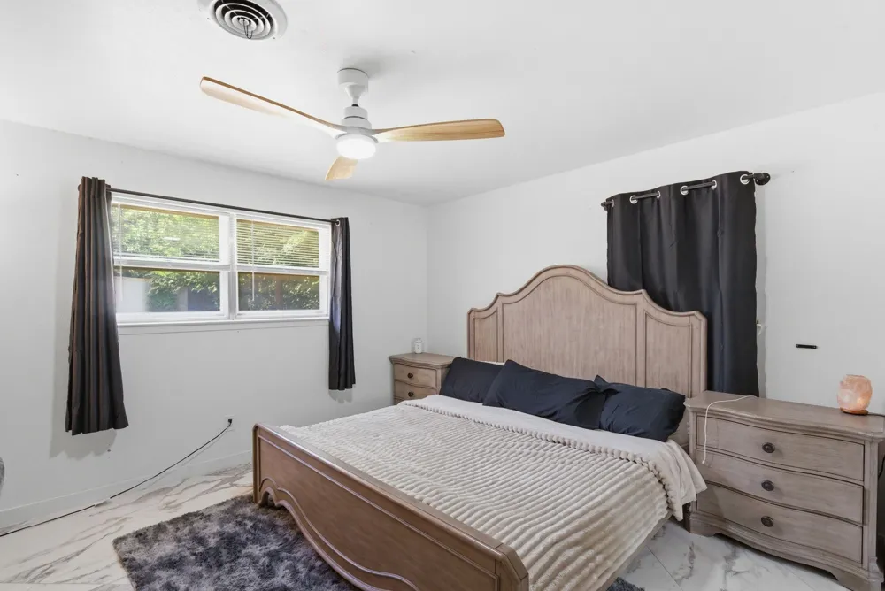 1001 NW 11th Street Mineral Wells, TX 76067