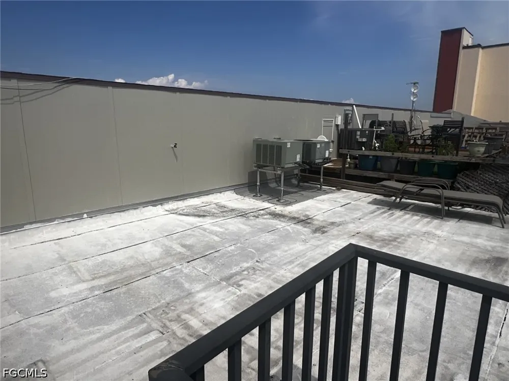 Cape Coral Parkway E #107 Cape Coral, FL 33904