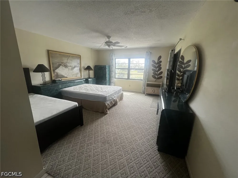 Cape Coral Parkway E #107 Cape Coral, FL 33904