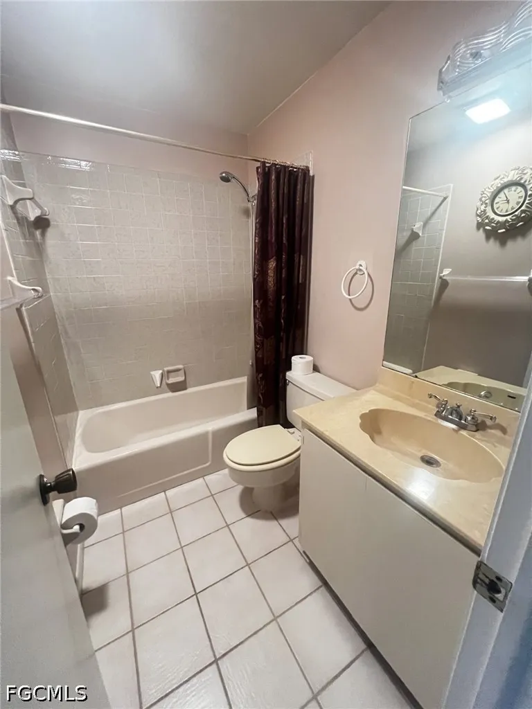 Cape Coral Parkway E #107 Cape Coral, FL 33904